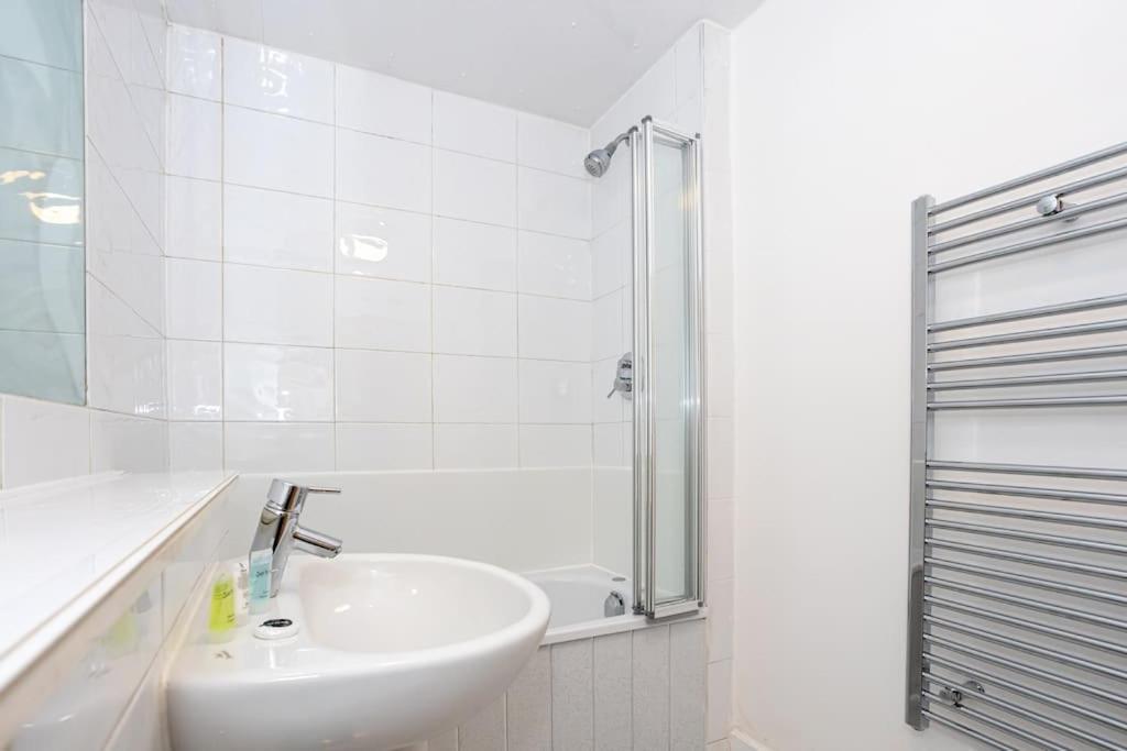 2 Bed Flat Near Deansgate Apartamento